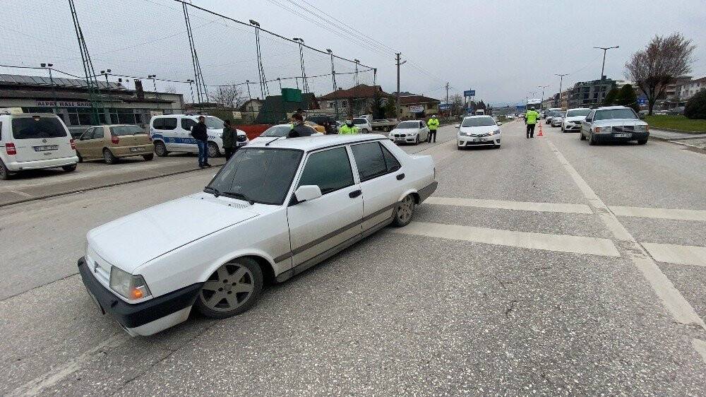 Modifiye sevdası trafikten men ettirdi
