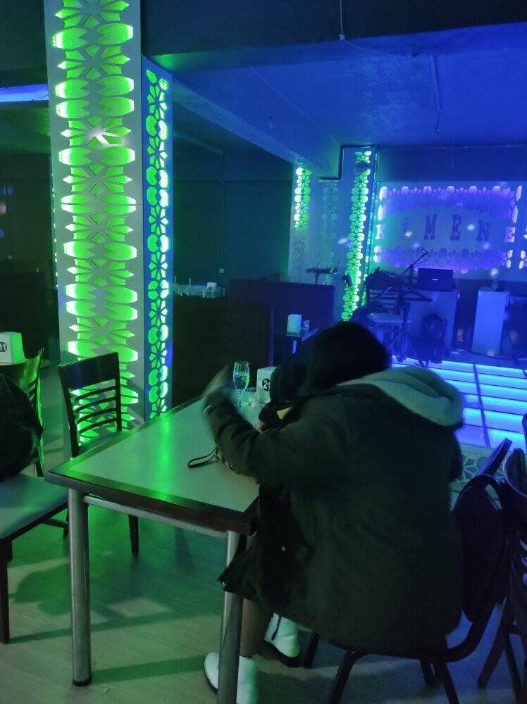 Konya’da mührü bozup eğlenenler polise yakalandı