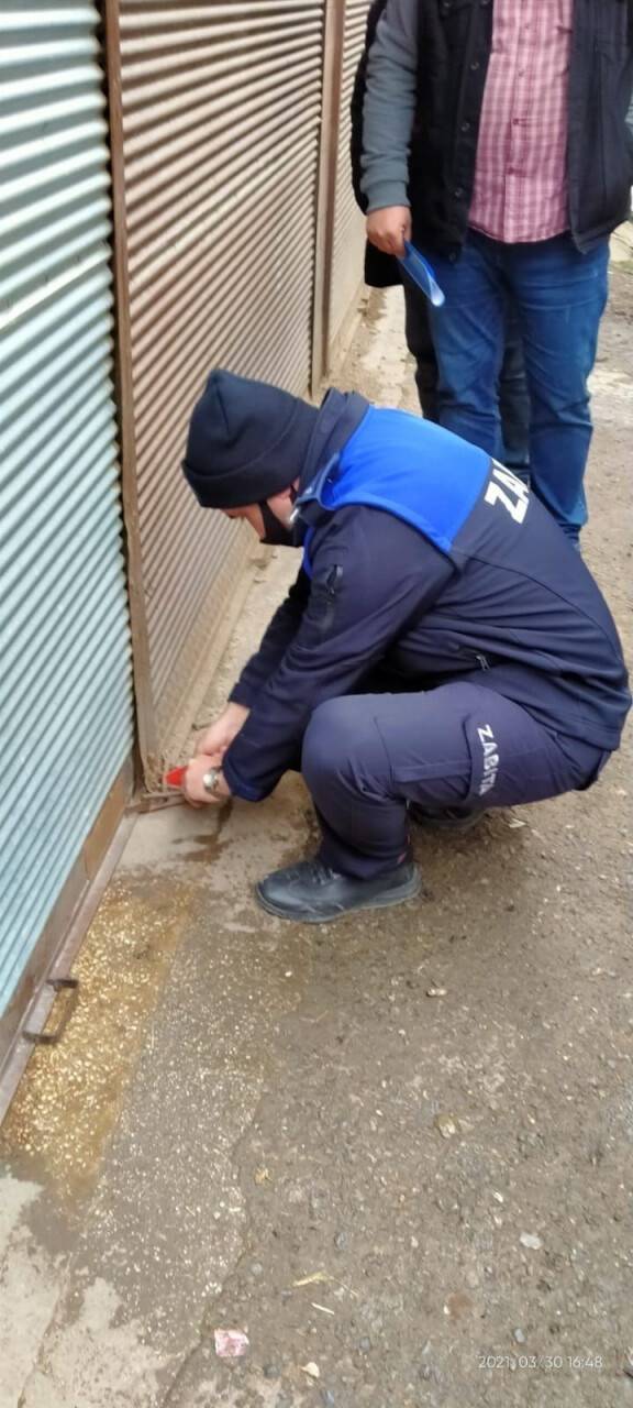 Konya'da depodan akan kan ve kötü koku ekipleri alarma geçirdi