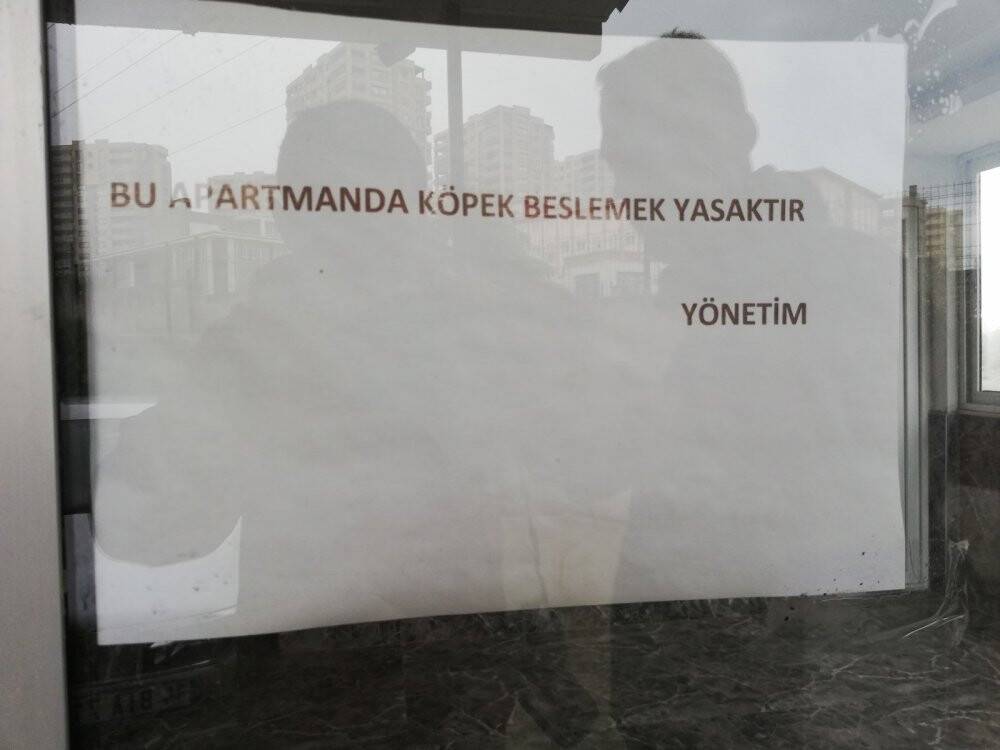 Apartman yönetiminden tepki çeken uyarı