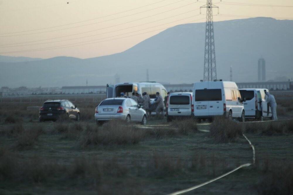 Konya’da düşen uçağın enkazında çalışmalar sürüyor