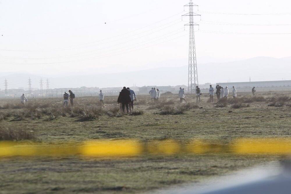 Konya’da düşen uçağın enkazında çalışmalar sürüyor