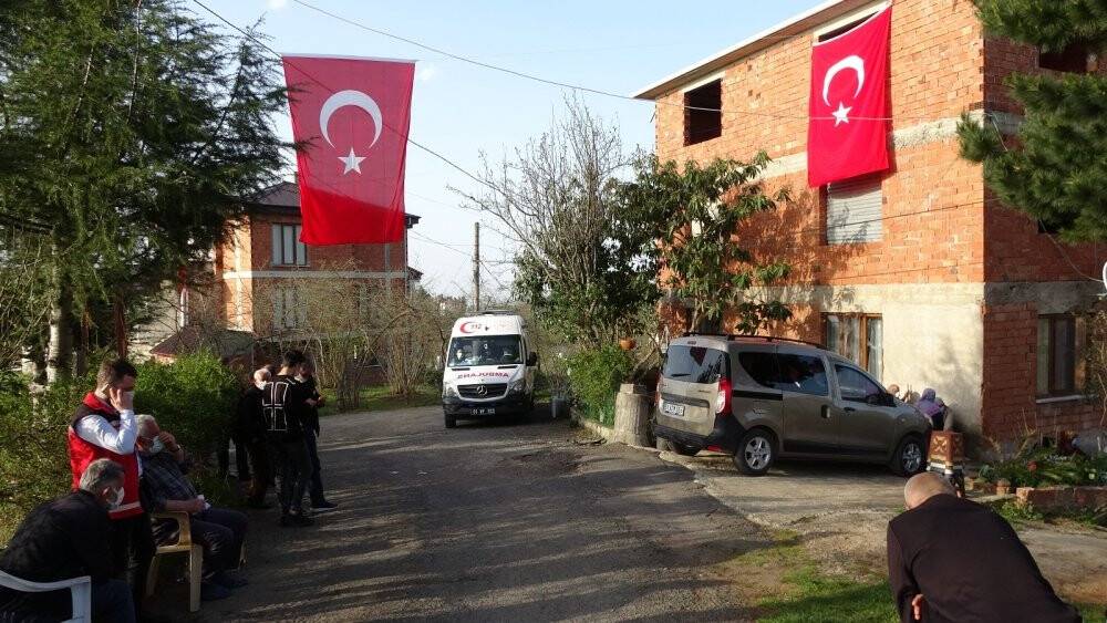 Şehidin baba ocağına ateş düştü