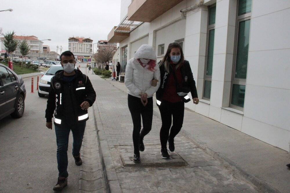 Konya dahil 5 ilde uyuşturucu satıcılarına şafak operasyonu: 34 gözaltı