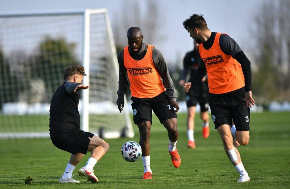 Konyaspor, Kayserispor maçı hazırlıklarına başladı