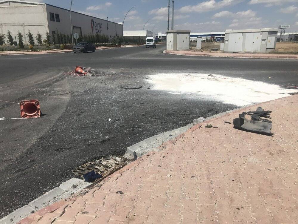 Konya’da kaza! Kamyonet ve minibüsün devrilme anı kameralara yansıdı