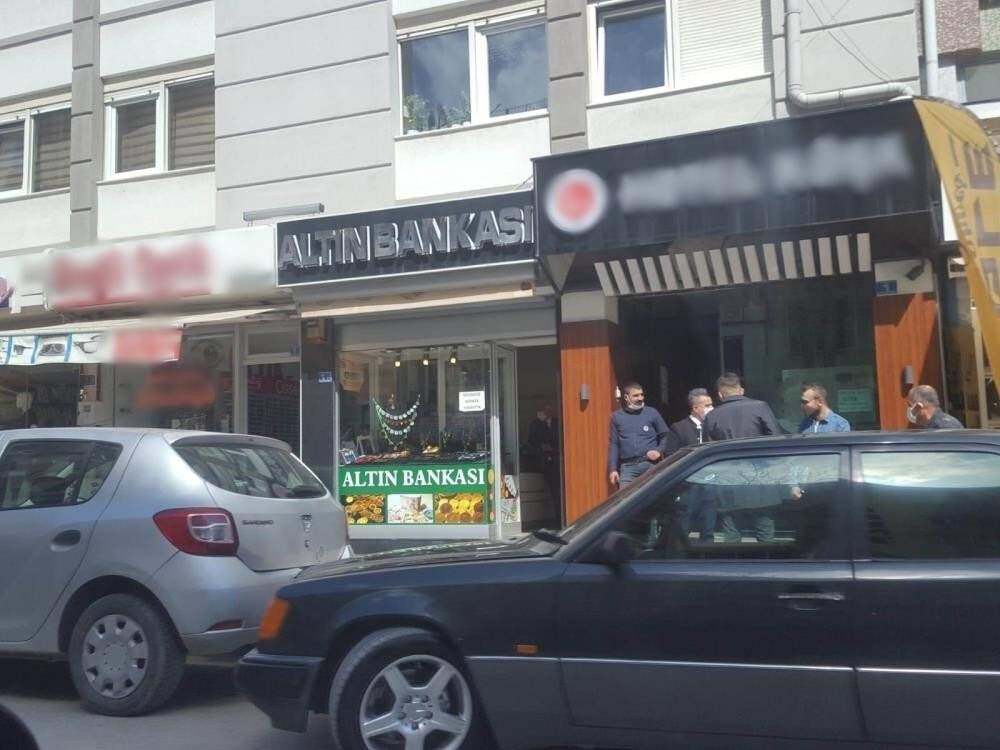 Konya'da kuyumcudan 3 bilezik çalan şüpheli adli kontrolle serbest