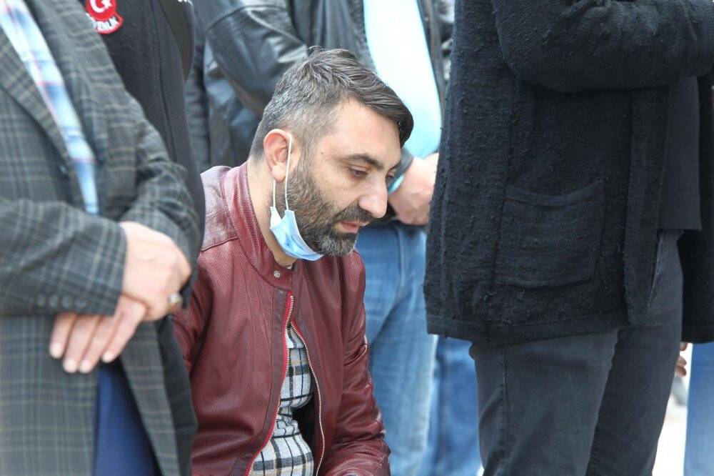 Konya'da motosiklet kazasında hayatını kaybeden anneanne ve torunu son yolculuğuna uğurlandı