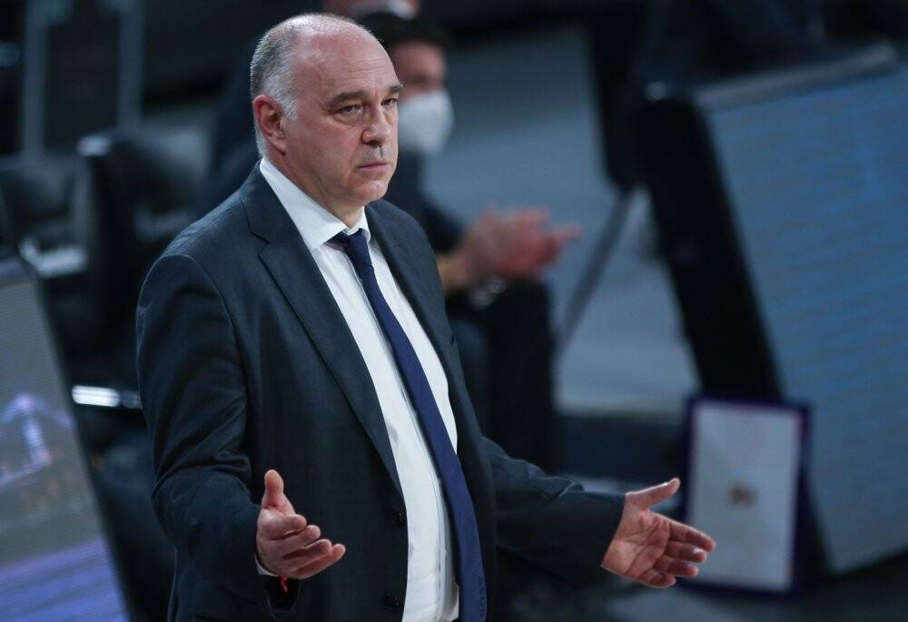 Anadolu Efes 2-0'a getirdi
