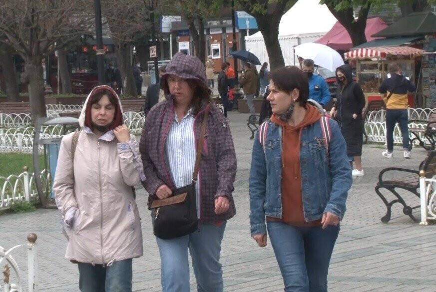 Sultanahmet’te kısıtlamanın keyfini turistler çıkardı