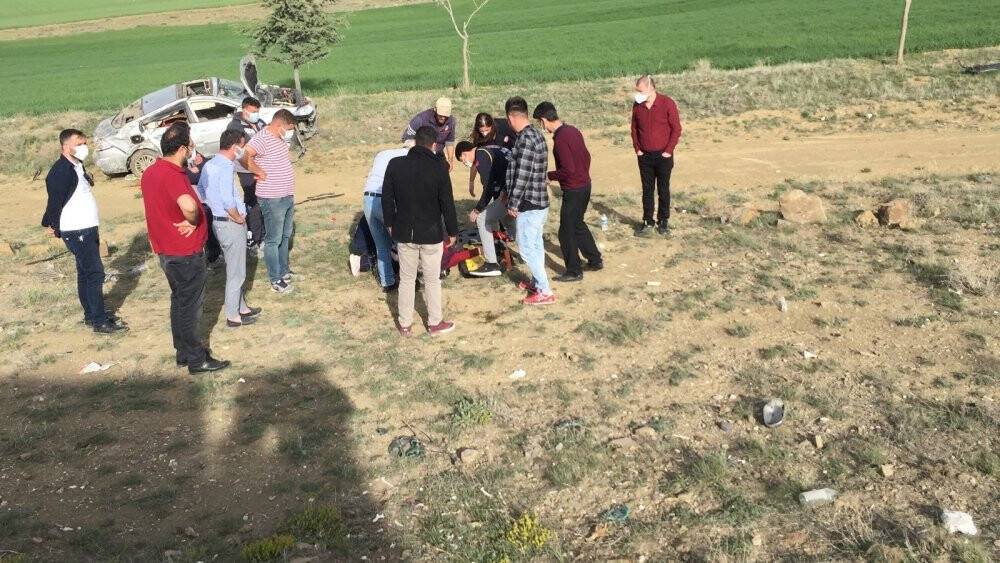Konya'da kaza! Hurdaya dönen otomobildeki yaşlı çiftin inanılmaz kurtuluşu