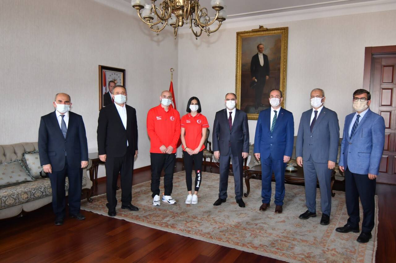 elif-ceren-colak-vali-ozkan-1.jpeg