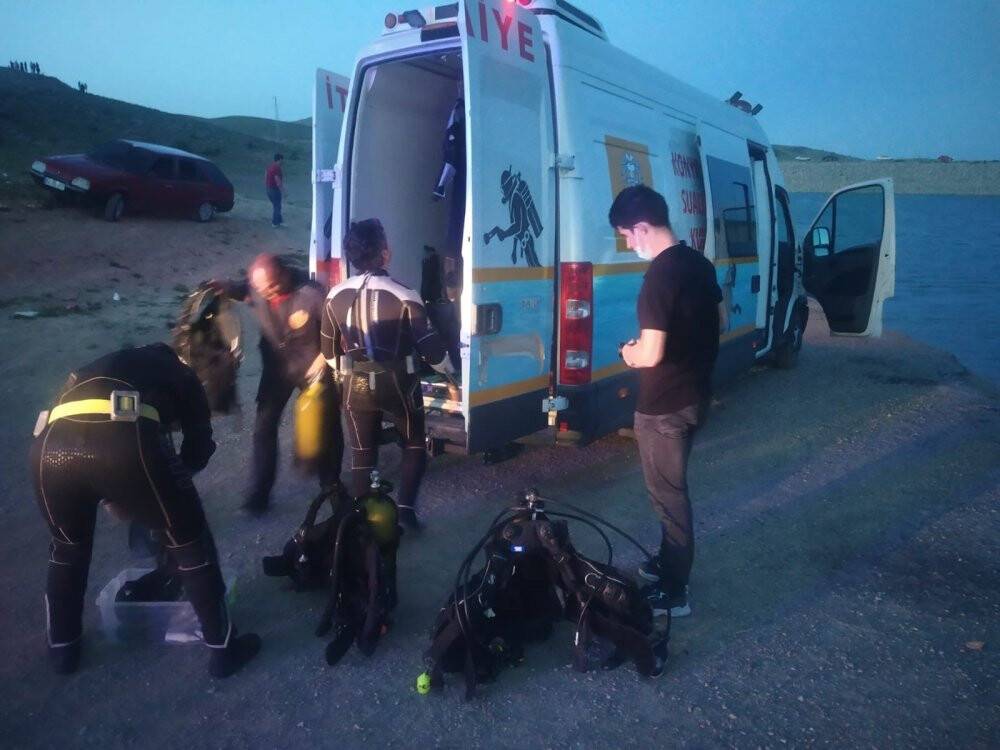 Konya'da serinlemek için göle giren genç boğuldu
