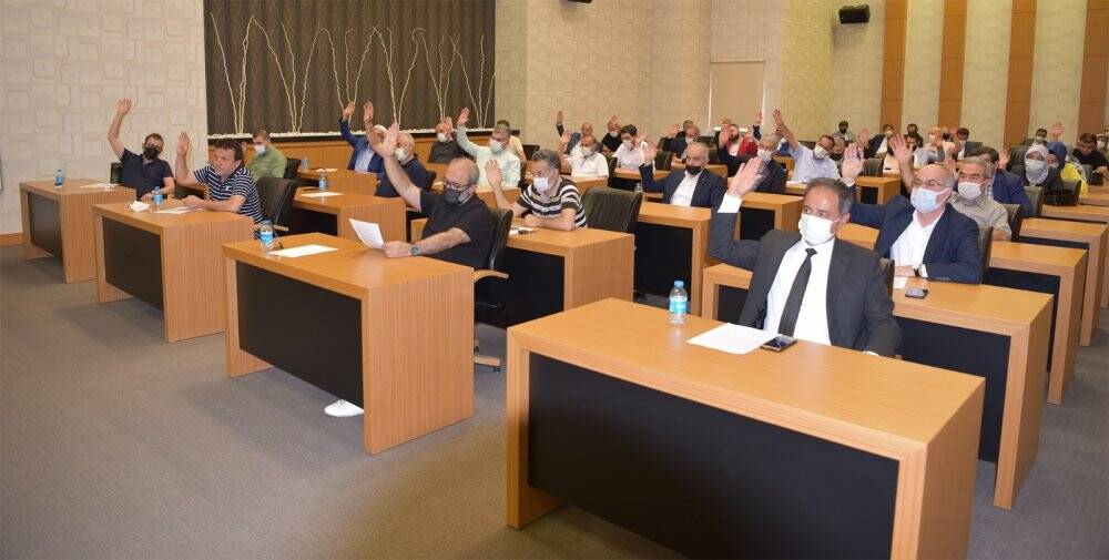 Selçuklu Belediyesi’nden Filistin’e yardım eli