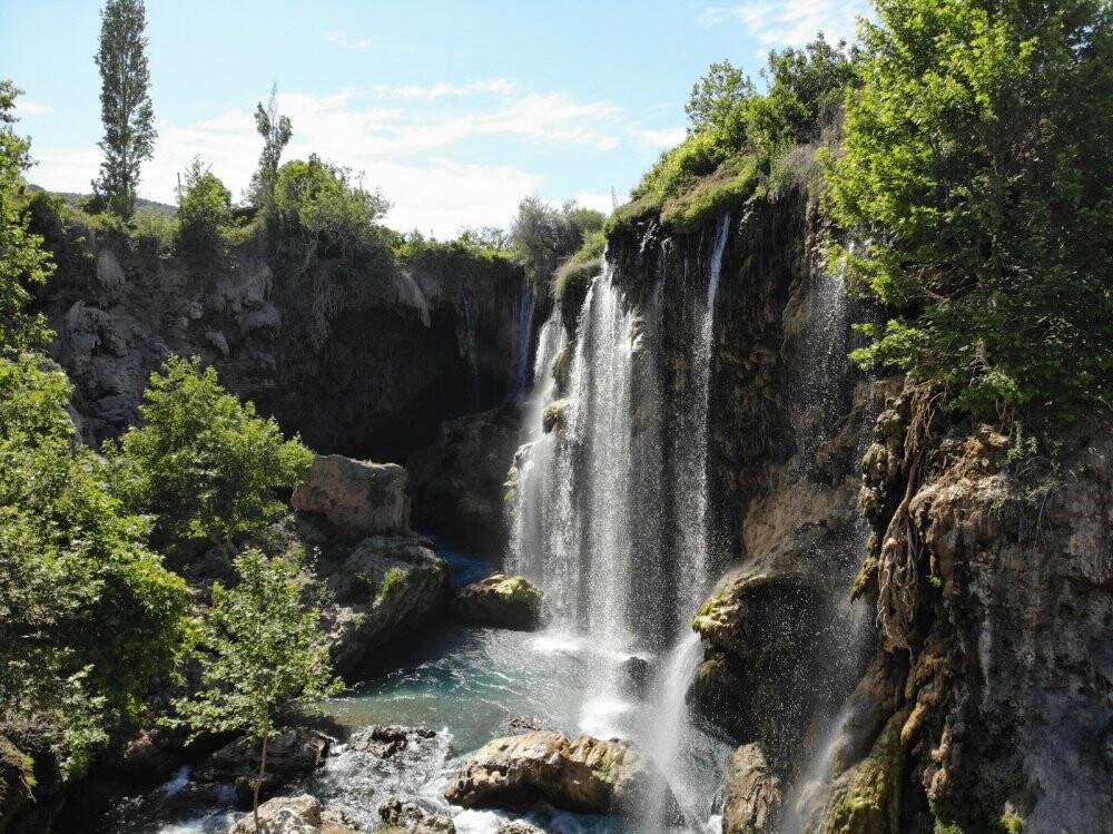 Hadim Yerköprü Şelalesi tam kısıtlama sonrası ziyaretçileri bekliyor