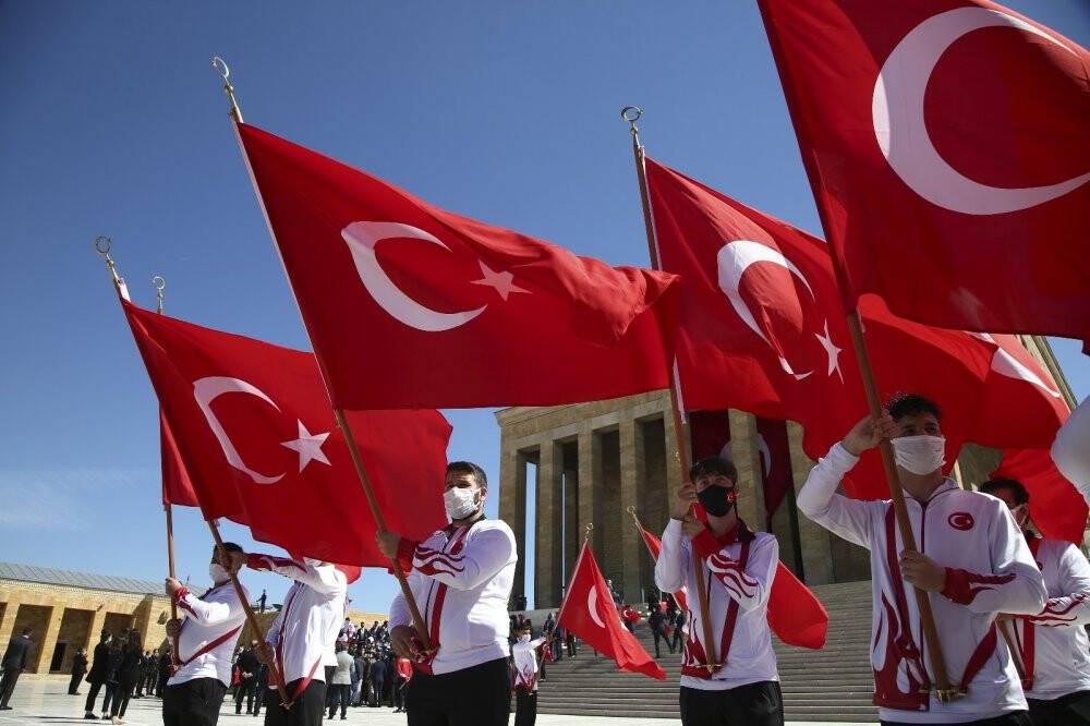Bakan Kasapoğlu Anıtkabir’de