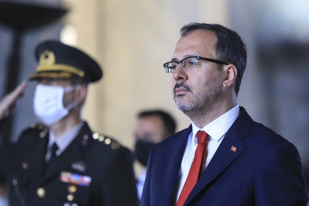 Bakan Kasapoğlu Anıtkabir’de