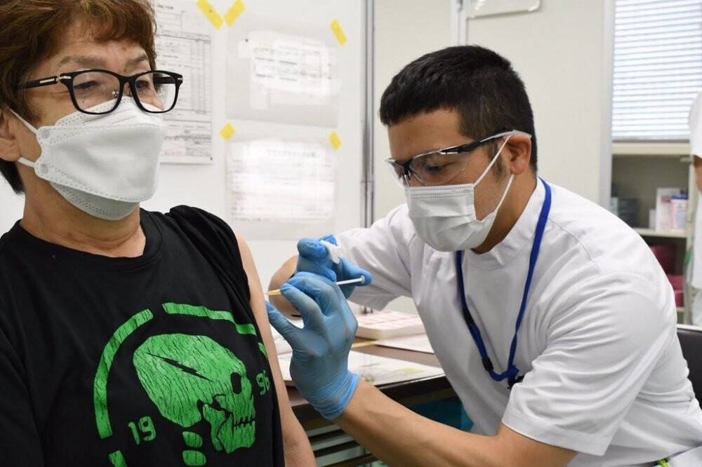Kitlesel aşılama merkezleri Japonya’da faaliyete başladı