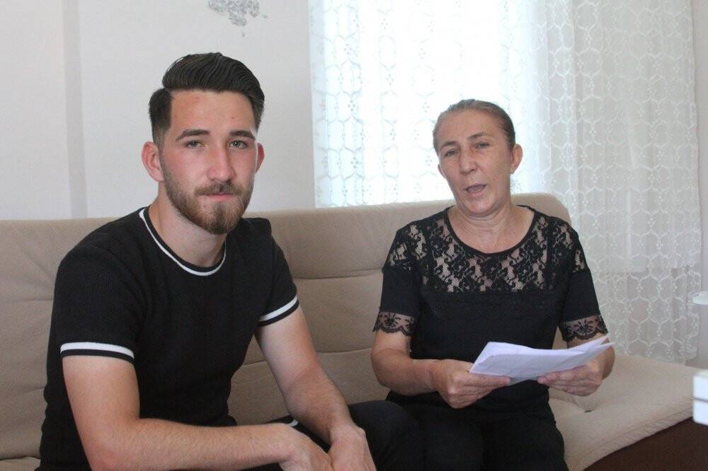’Kadir Şeker Sendromu’ benzetmesine Özgür Duran’ın annesinden tepki: Asıl sendromu biz yaşıyoruz