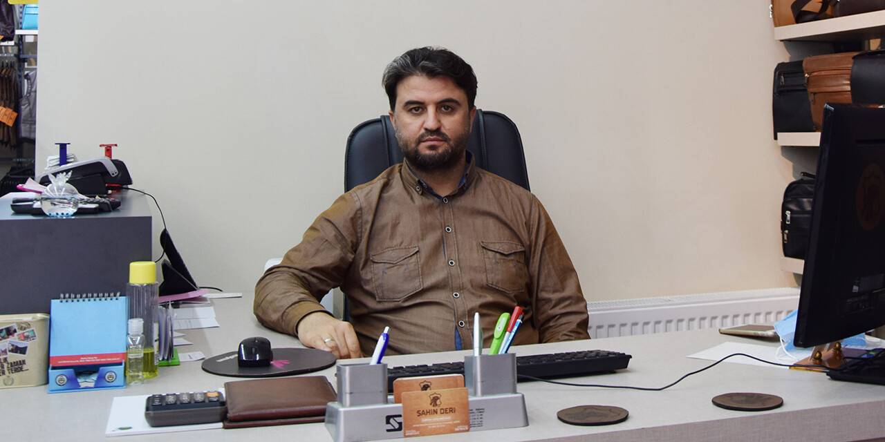 mustafa-sahin.jpg