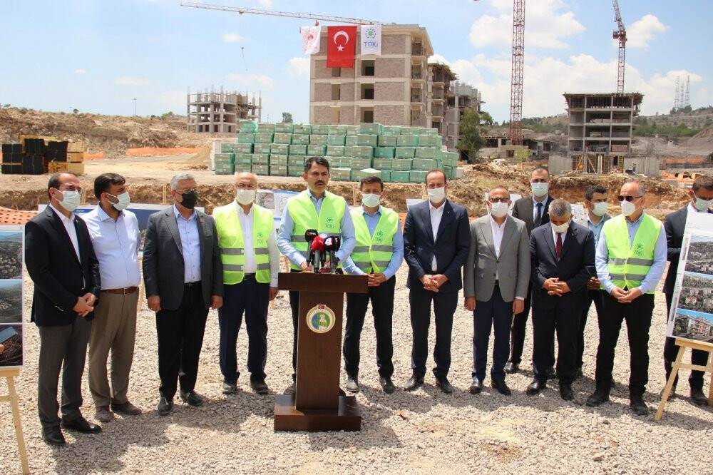 CHP’li vatandaştan Bakan Kurum’a takdir