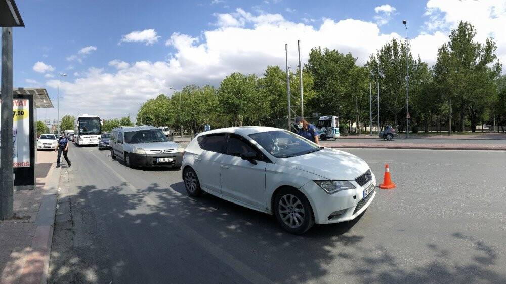 Konya’da polis denetimleri sürüyor