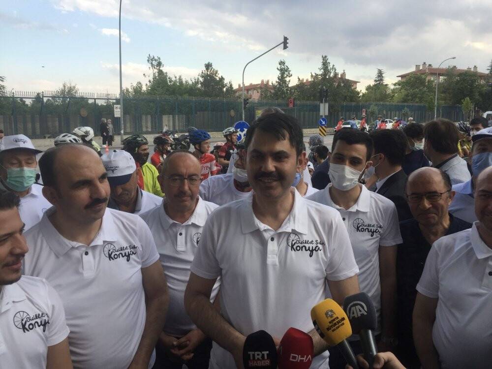 Bakan Kurum Konya'da bisiklet etkinliğine katıldı