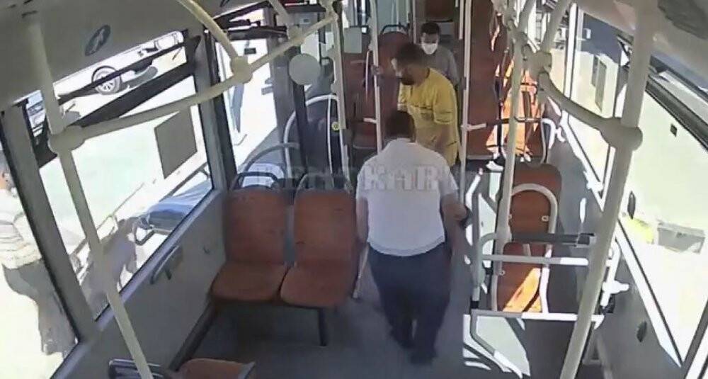 Otobüs şoförü hayat kurtardı