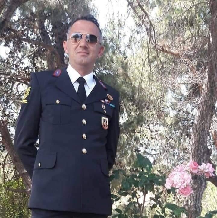 Şehit astsubay toprağa verildi
