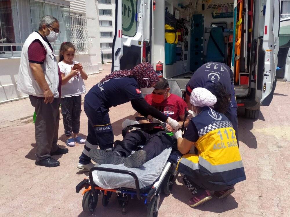 Konya'da aşı çalışmalarında evden hastaneye aşı hizmeti