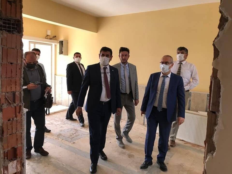 Beyşehir ve Hüyük’teki Aile ve Sosyal Hizmetler Bakanlığı projelerine inceleme