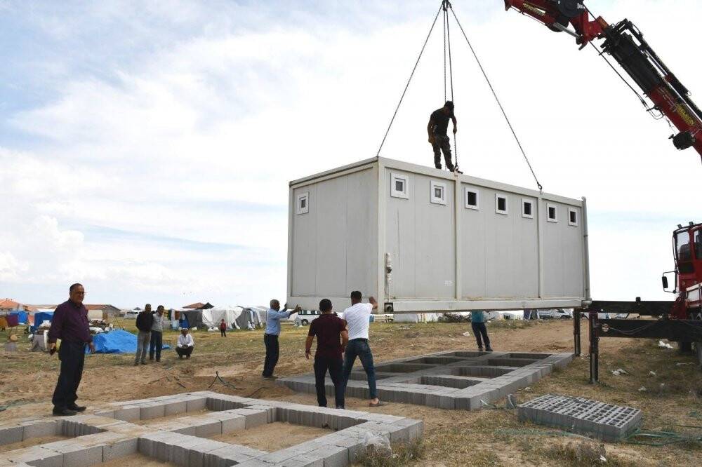 Kulu’da mevsimlik işçiler için konteynerler yerleştirildi