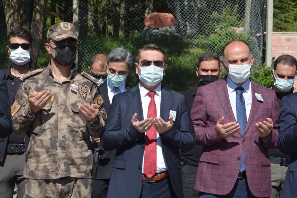 Şehit Akın için Hakkari’de tören düzenlendi