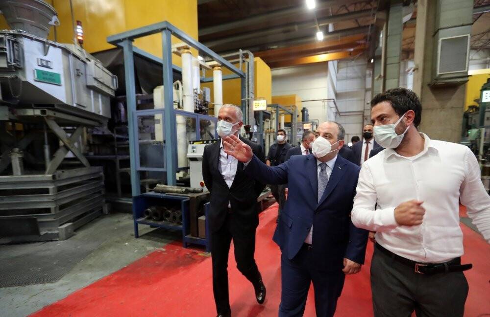 Bakan Varank: Değişen ve dönüşen endüstriye yeni tedarikçiler kazandırmayı istiyoruz