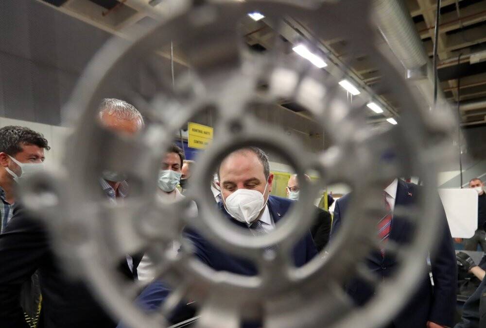 Bakan Varank: Değişen ve dönüşen endüstriye yeni tedarikçiler kazandırmayı istiyoruz