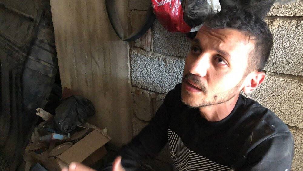 Evinin bodrumunda kuyu kazarken göçükte kaldı