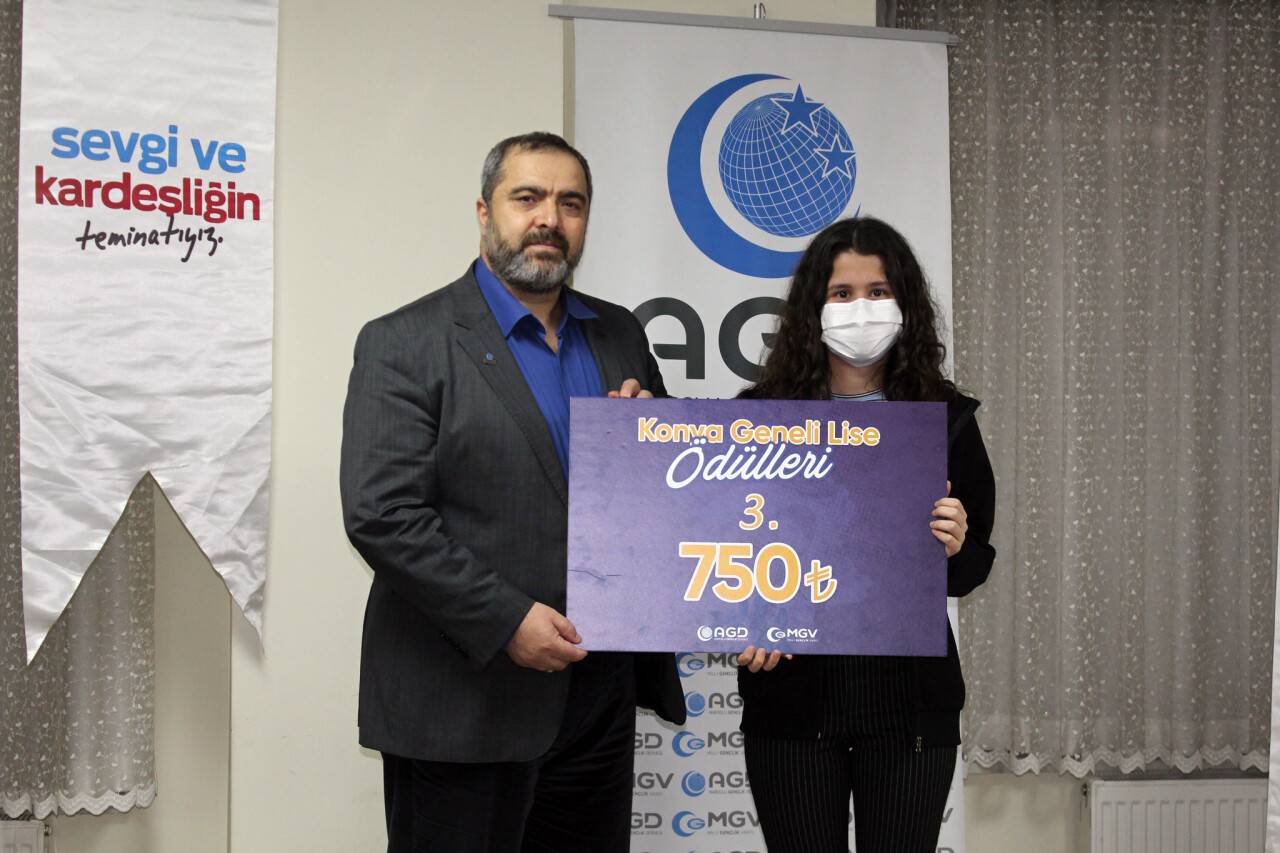siyer-i-nebi-bilgi-yarismasinin-odul-toreni-gerceklesti-5.jpg