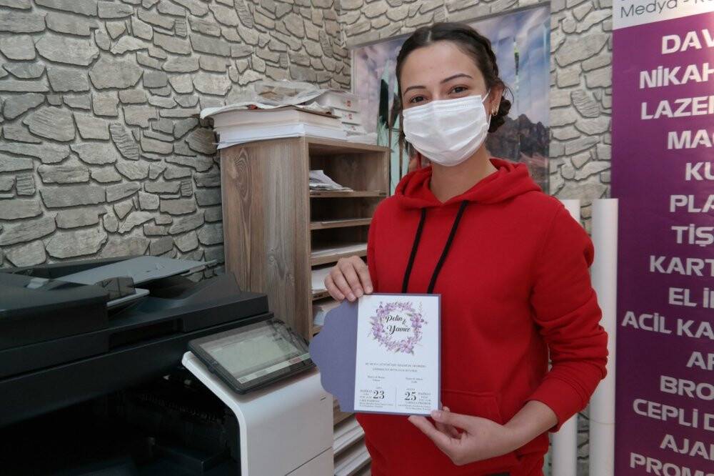 100 kişilik düğüne bin davetiye