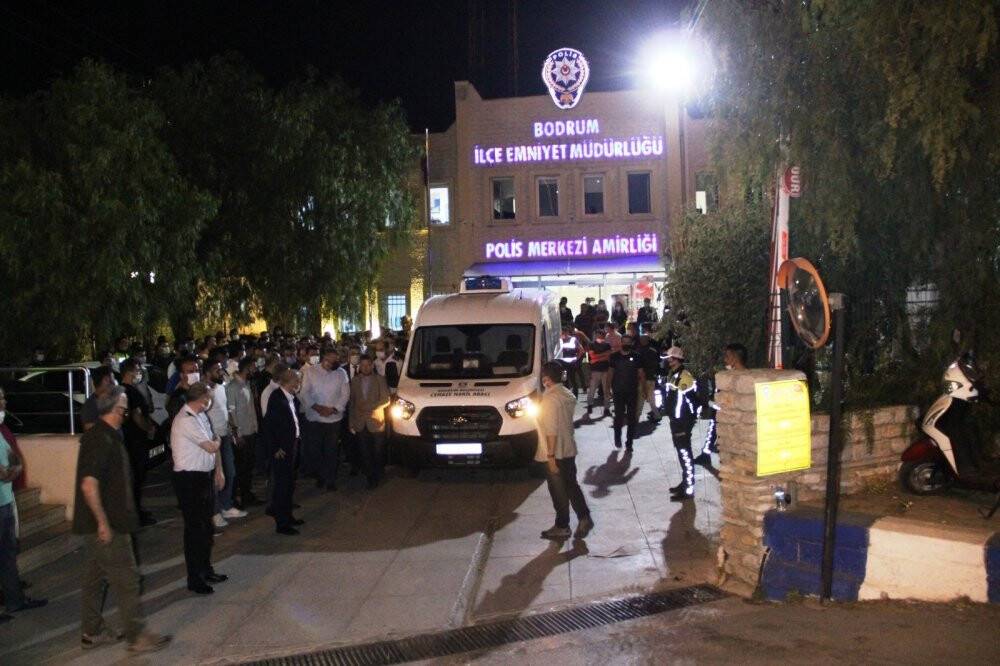 Bodrum’da şehit düşen polis memuru gözyaşları içerisinde uğurlandı