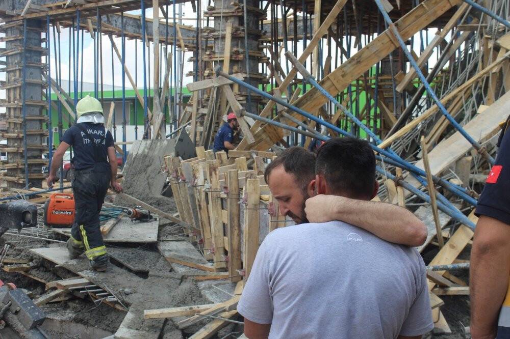Başkent’te inşaattaki göçükte oğlu öldü, baba yaralandı