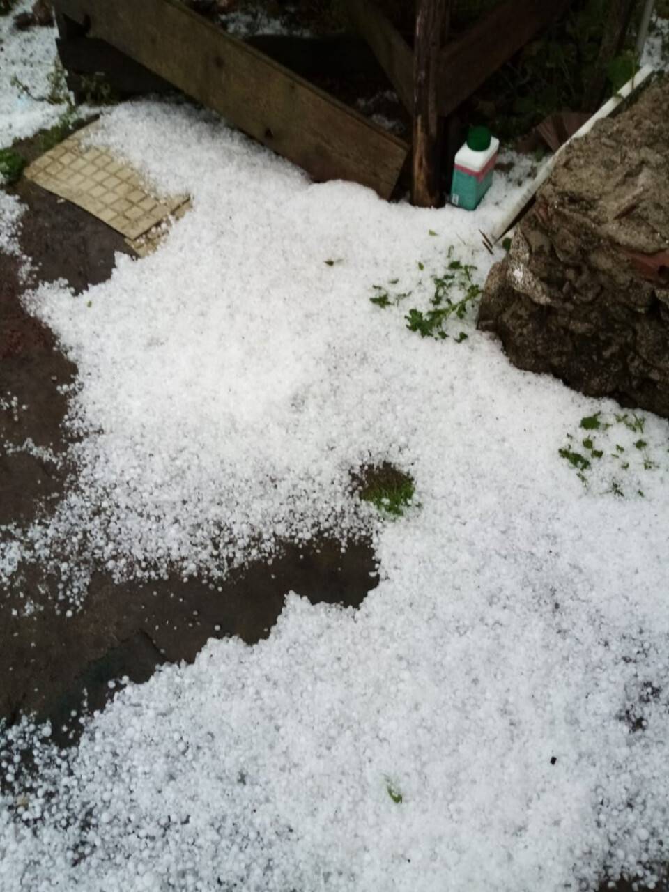 Bursa’da dolu yağışı mahsullere zarar verdi
