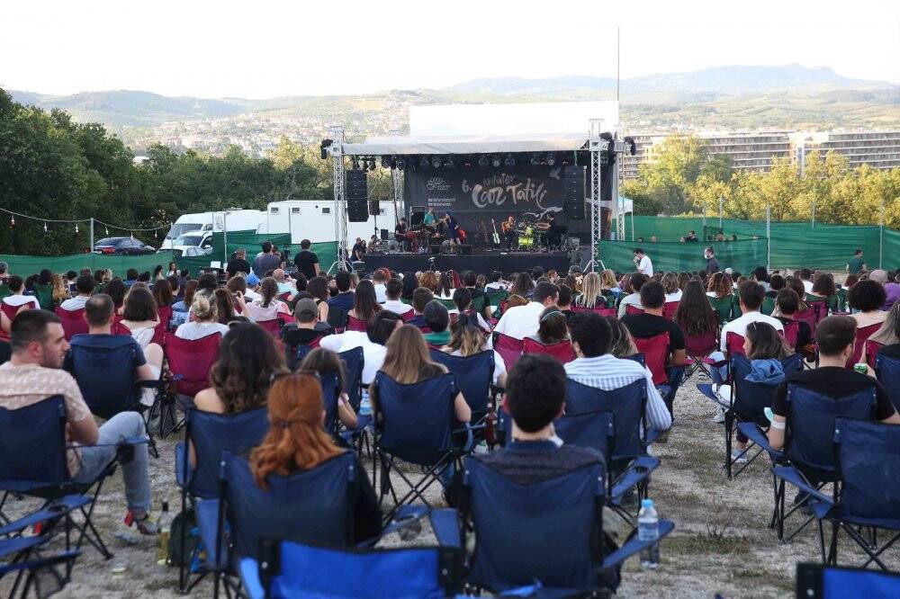 Ceylan Ertem konserinde Haluk Levent sürprizi