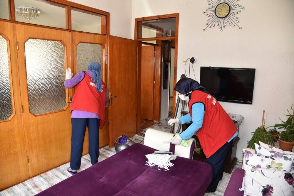 Selçuklu Belediyesi Evde Yaşlı Bakım Hizmetine yeniden başladı