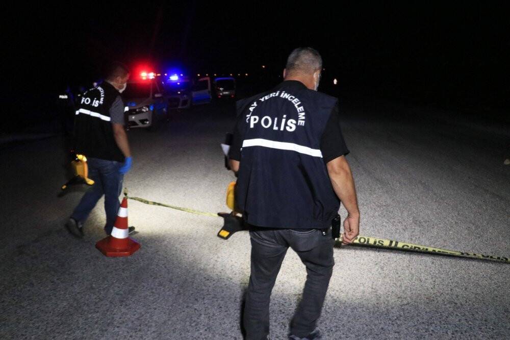 Taksi şoförü tartıştığı kişi tarafından tabancayla vurularak öldürüldü