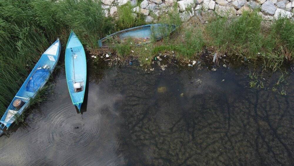 Beyşehir Gölü'nde su seviyesinin azalması tedirgin ediyor