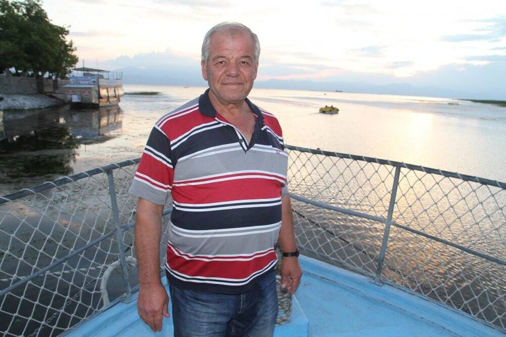 Beyşehir Gölü'nde su seviyesinin azalması tedirgin ediyor