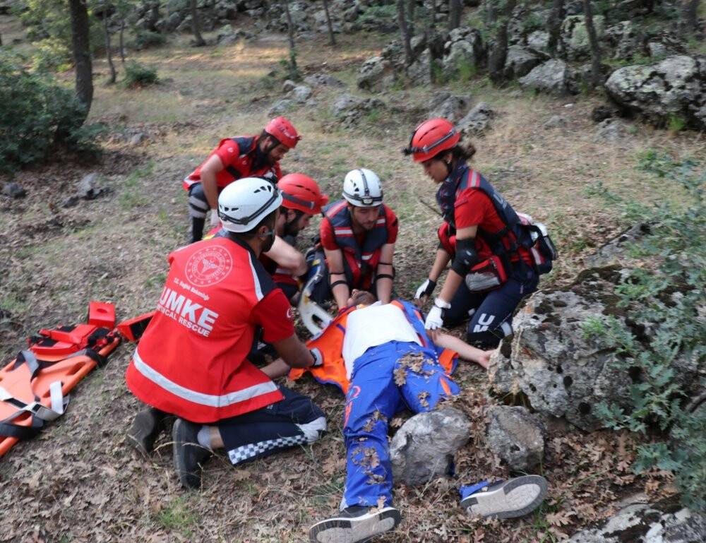 UMKE personeli eğitimlerini tatbikatlarla güçlendiriyor