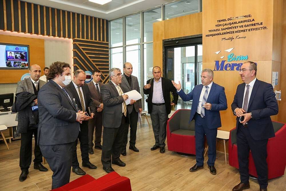 Meram’da vefalı eller vatandaşları yalnız bırakmadı