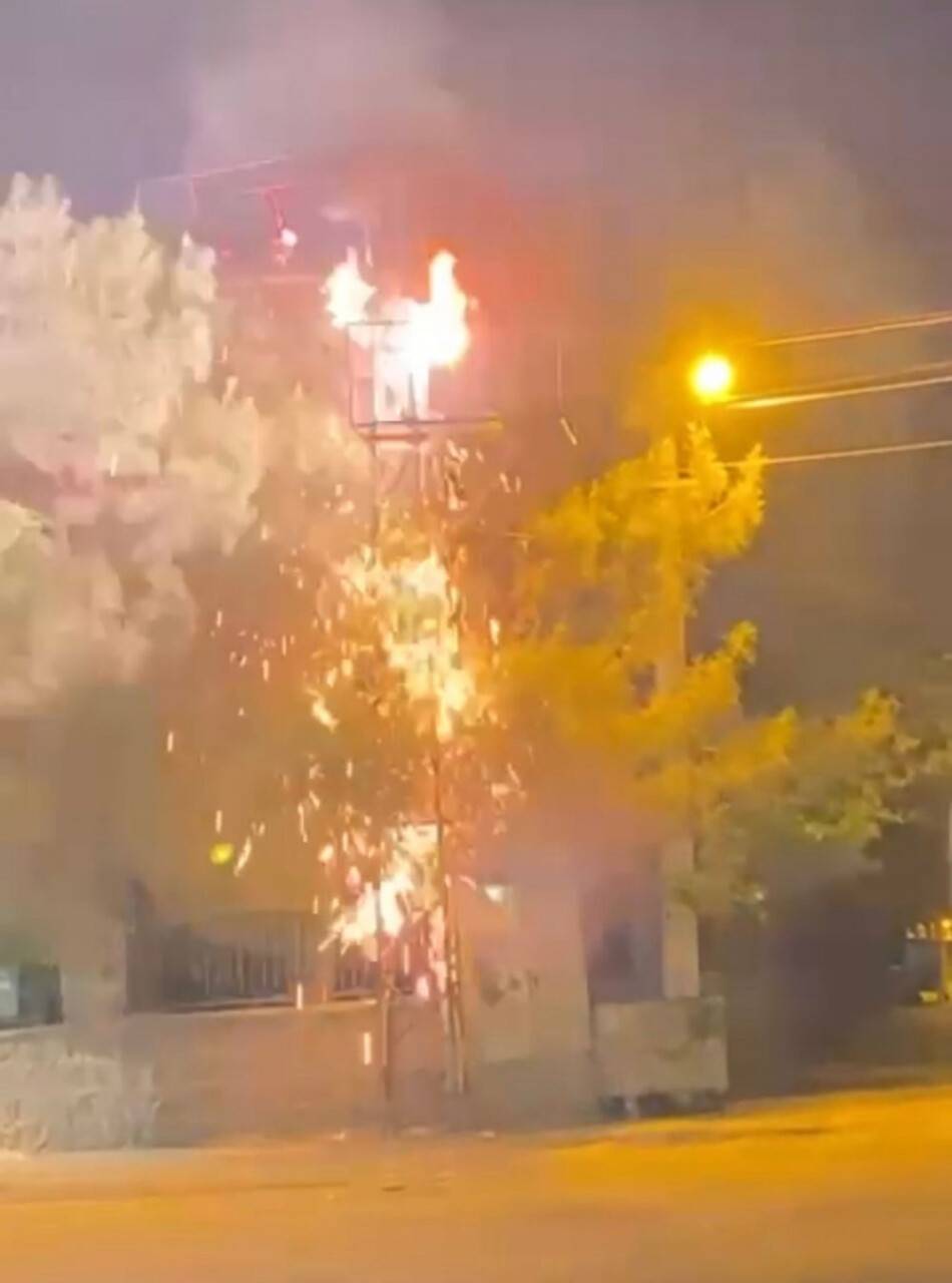 Siverek’te elektrik trafosu bomba gibi patladı