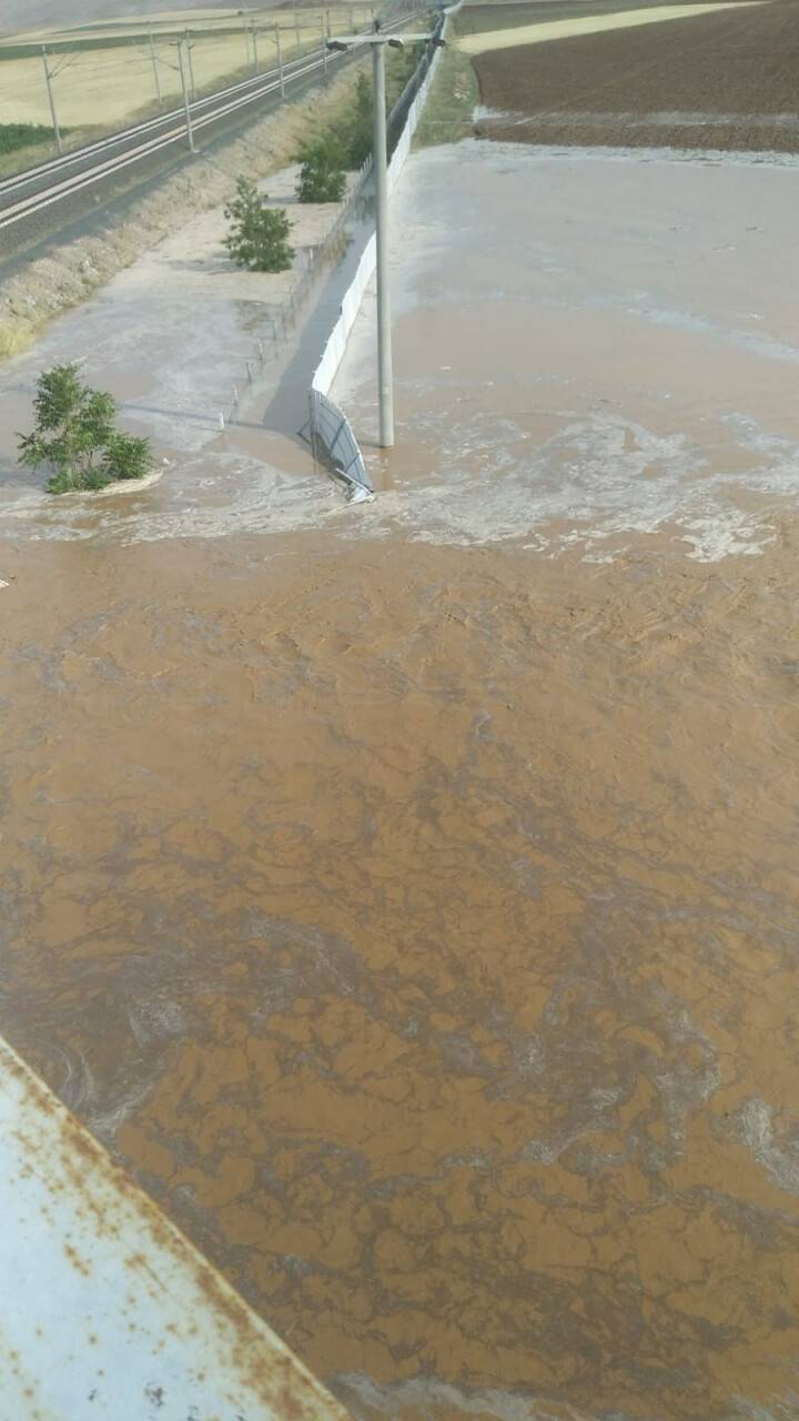 Sel sularının zarar verdiği Konya - Ankara YHT hattında olası faciadan dönüldü